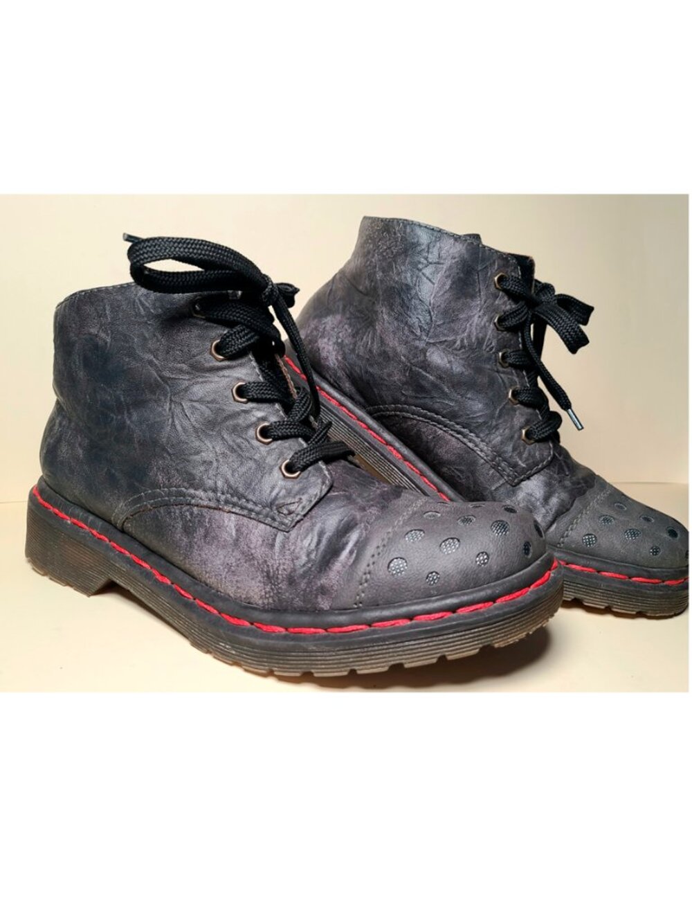 RIEKER Distressed Leather Red Thread and Dots Limited Fall Boots Size 9
